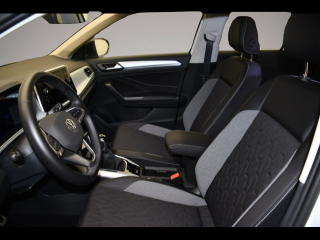 Fotografie 3 des Volkswagen T-Roc 1.0 TSI GOAL LED/Rückkam/Multilenk