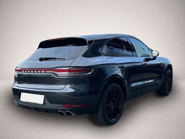 Bild 3 Porsche Macan S Assistenzpaket LED RFK SHZ Privacyvergla
