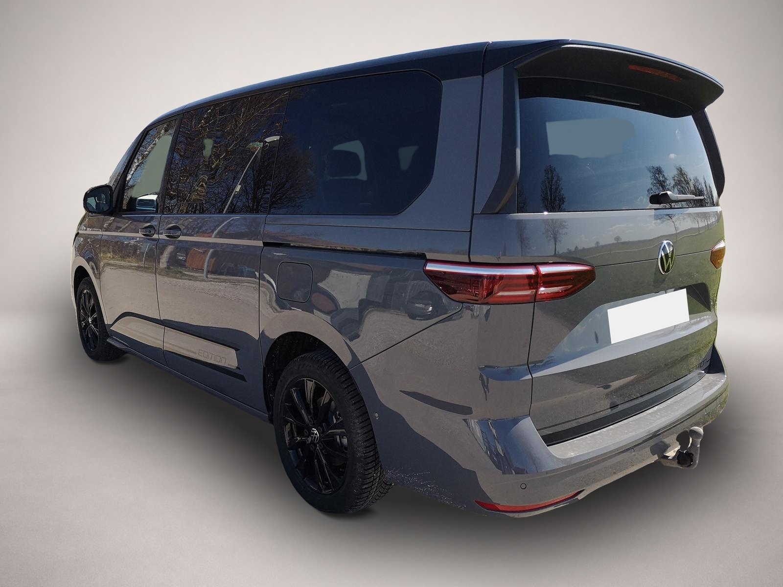 Fotografie 3 des Volkswagen T7 Multivan Edition 1,5eHybrid DSG High LÜ 7 Sit
