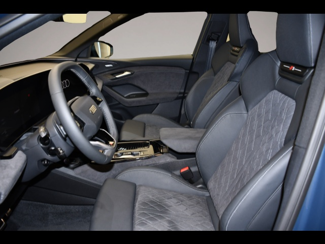Bild 3 Audi Q6 e-tron quattro Luft/Matrix/B+O