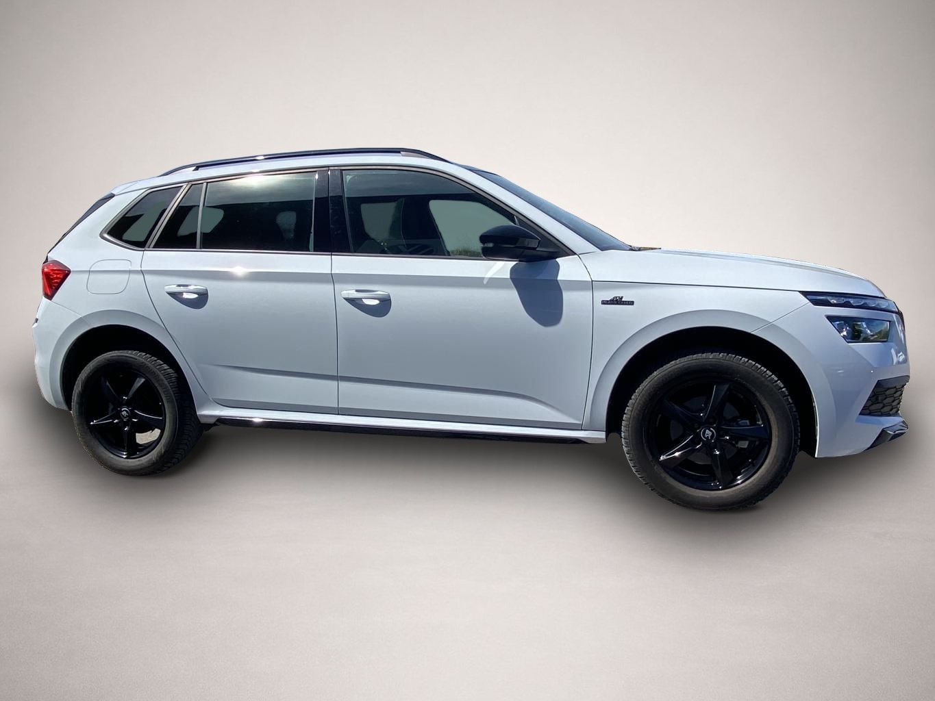 Fotografie 6 des Skoda Kamiq 1.5 TSI DSG Monte Carlo 18"+PANORAMA+SMART