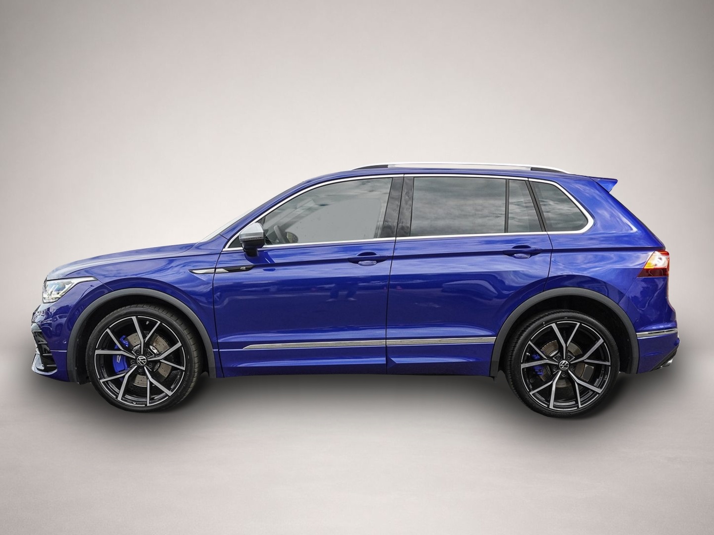 Bild 4 Volkswagen Tiguan R 2.0 TSI 4Motion PANO NAVI MATRIX LED