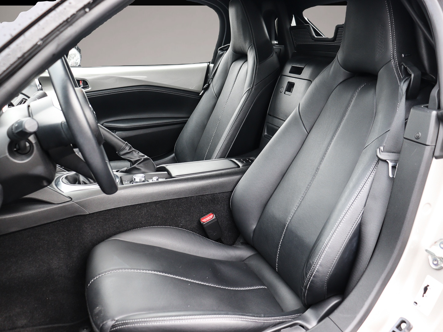 Bild 6 Mazda MX-5 Exclusive-Line Soundsystem Bose LED Sperrdi