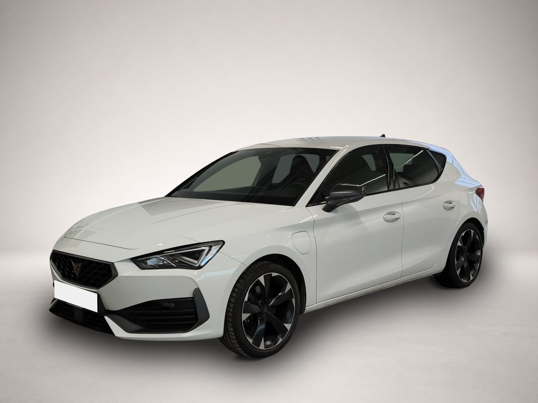 Fotografie Cupra Leon 1.4 TSI e-Hybrid DSG NAVI+18+KESSY+ACC+SHZ+