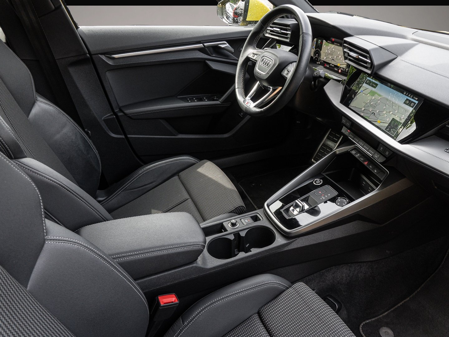 Fotografie 6 des Audi A3 Sportback TFSI e S line Virtuell Navi Plus