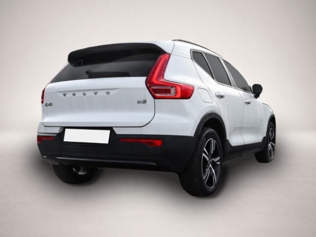 Bild 2 Volvo XC40 Plus Dark 2WD B3 EU6d digitales Cockpit Mem