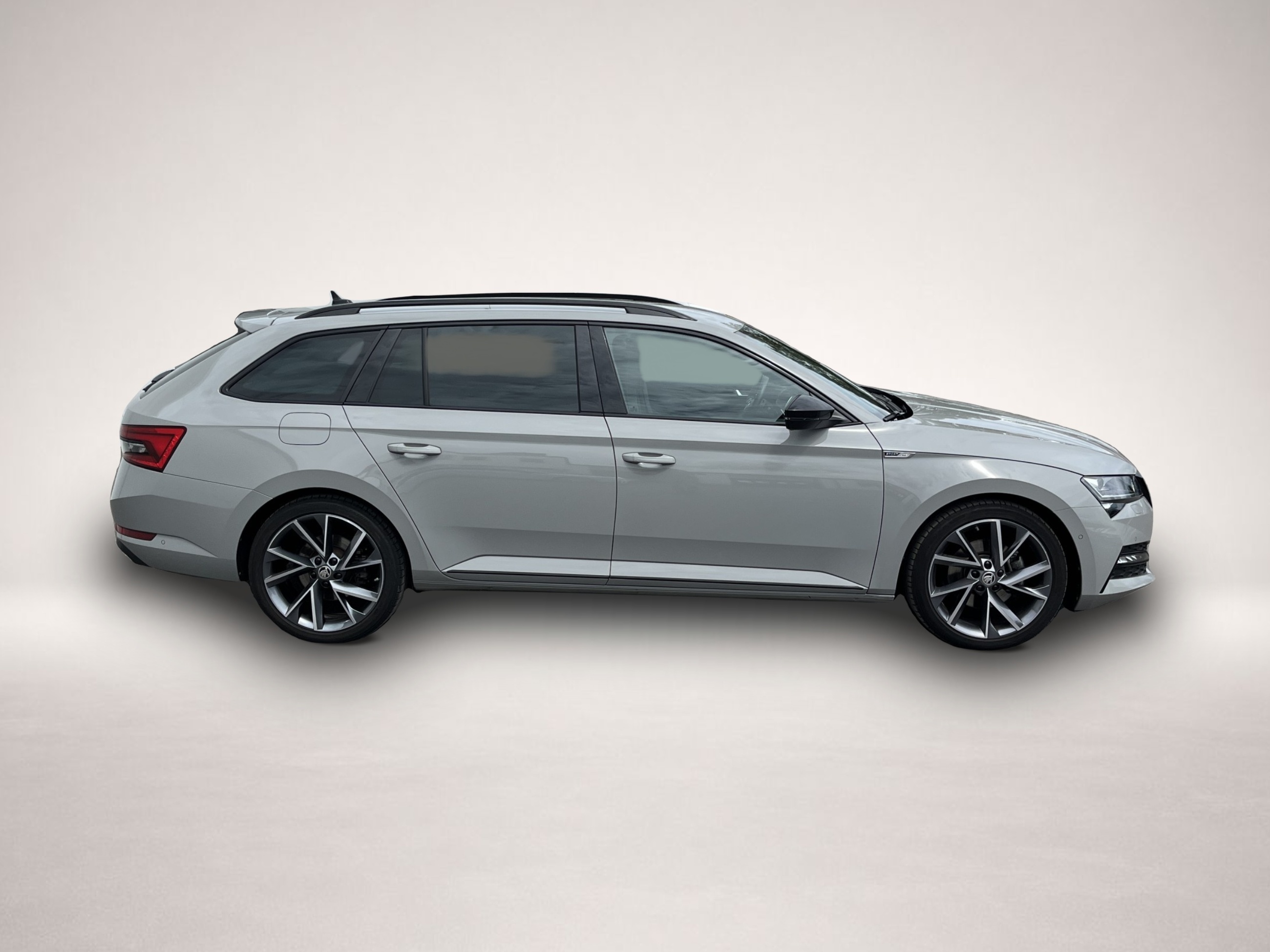 Bild 4 Skoda Superb Combi 2.0 TDI DSG 4x4 Sportline AHK Navi
