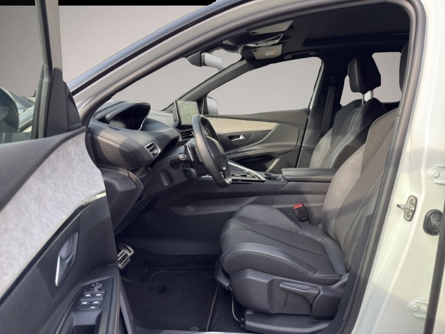 Bild 7 Peugeot 5008 Hybrid 136 GT PANO NAVI PDC SHZ KAMERA KLIM