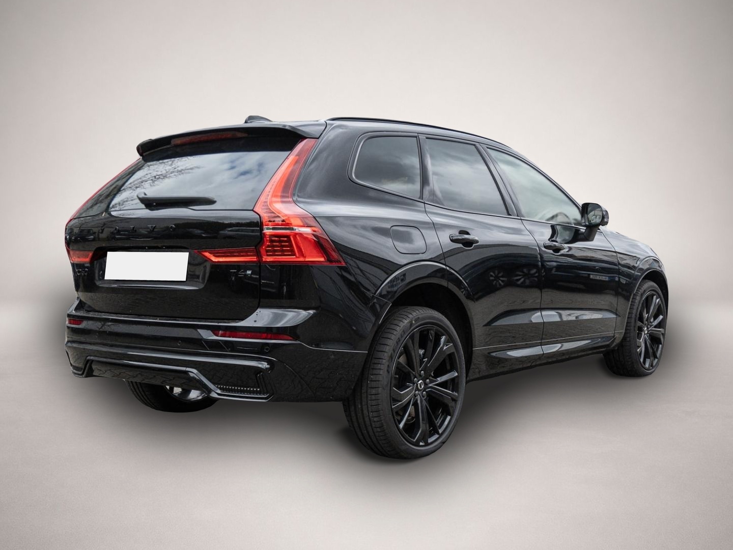 Bild 2 Volvo XC60 T6 AWD Plus Black Edition Recharge Fahreras