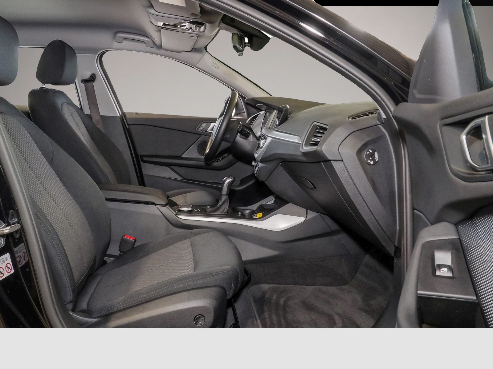 Bild 5 BMW 116 i Advantage-Navi*PDC*Harman-Kardon*SHZ*Comfo