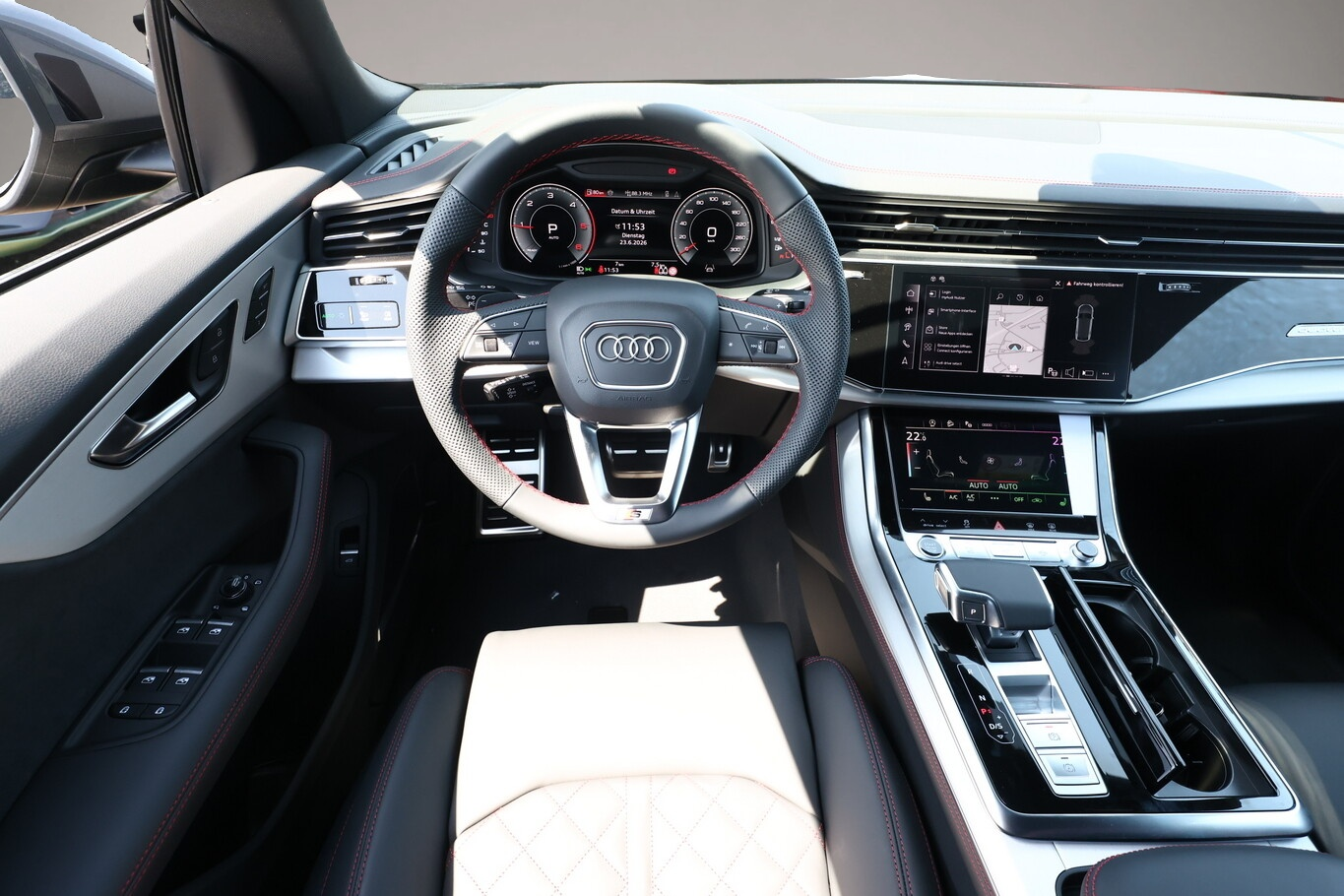 Bild 6 Audi Q8 2xS line AssistenzP+ 22Z Laser Pano B&O PrivG