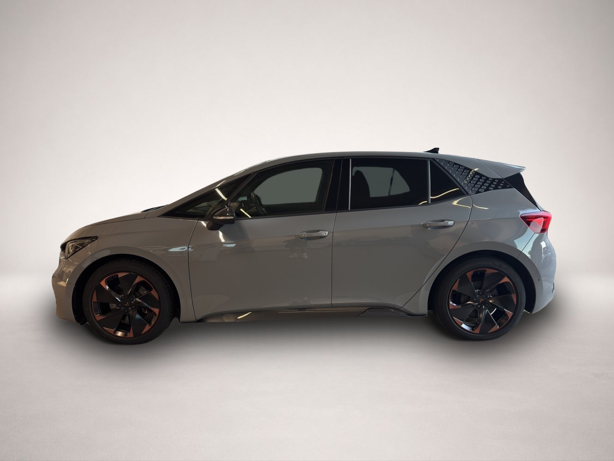 Bild 3 Cupra Born GARANTIE LED NAVI ACC PARKASS KAMERA SHZ KE