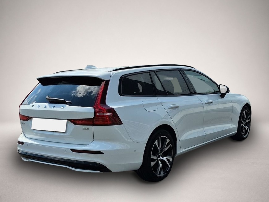 Bild 2 Volvo V60 B4 B DKG Ultra Dark Pano*Head-up*Premium