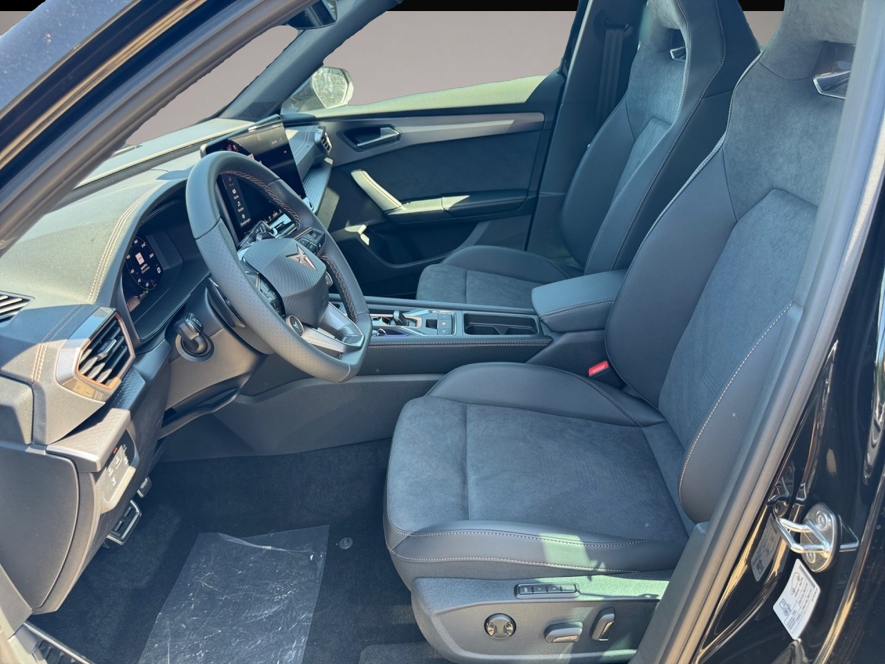 Bild 5 Cupra Formentor VZ 4x4 DSG AHK 19-Copper 5J.-Garantie