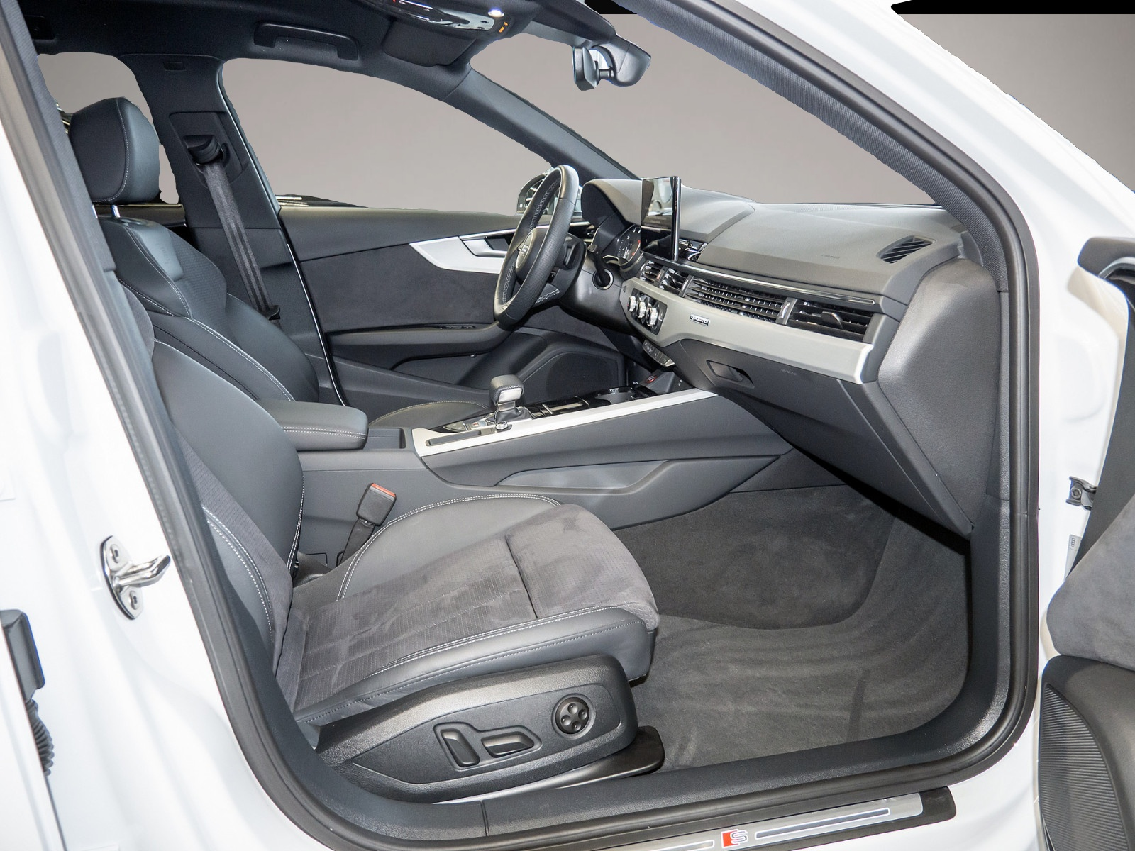 Bild 2 Audi S4