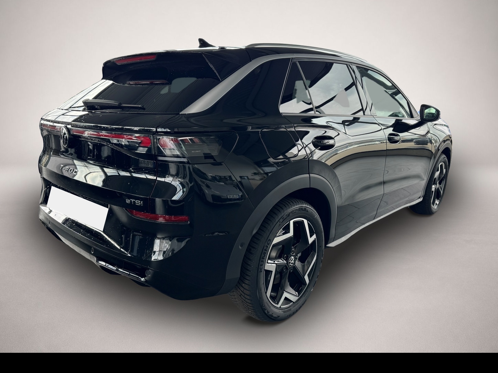 Bild 2 Volkswagen T-Roc 1.5 eTSI Neues Modell R-Line Navi IQ-Light