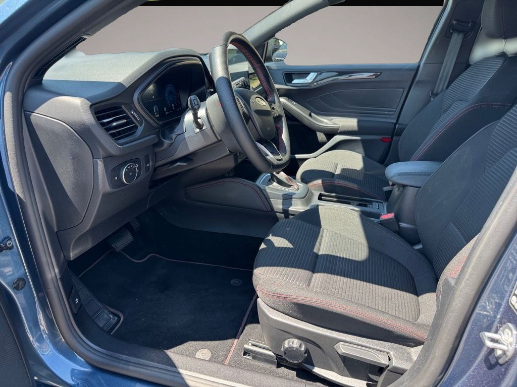 Bild 5 Ford Focus Turnier 1.0 EcoBoost Hybrid Aut. ST-LINE X