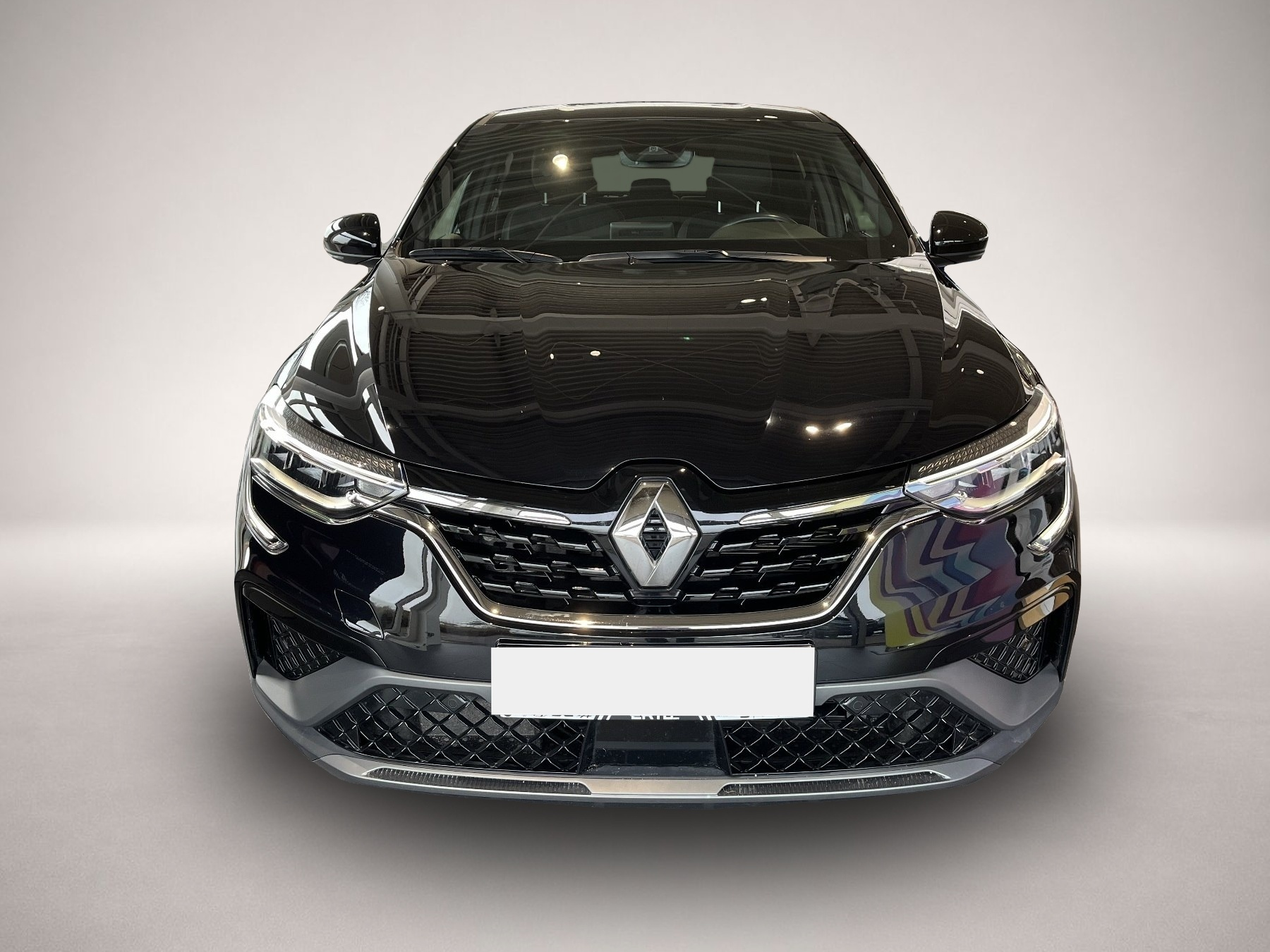 Fotografie des Renault Arkana R.S. LINE TCe 160 EDC (MY22)