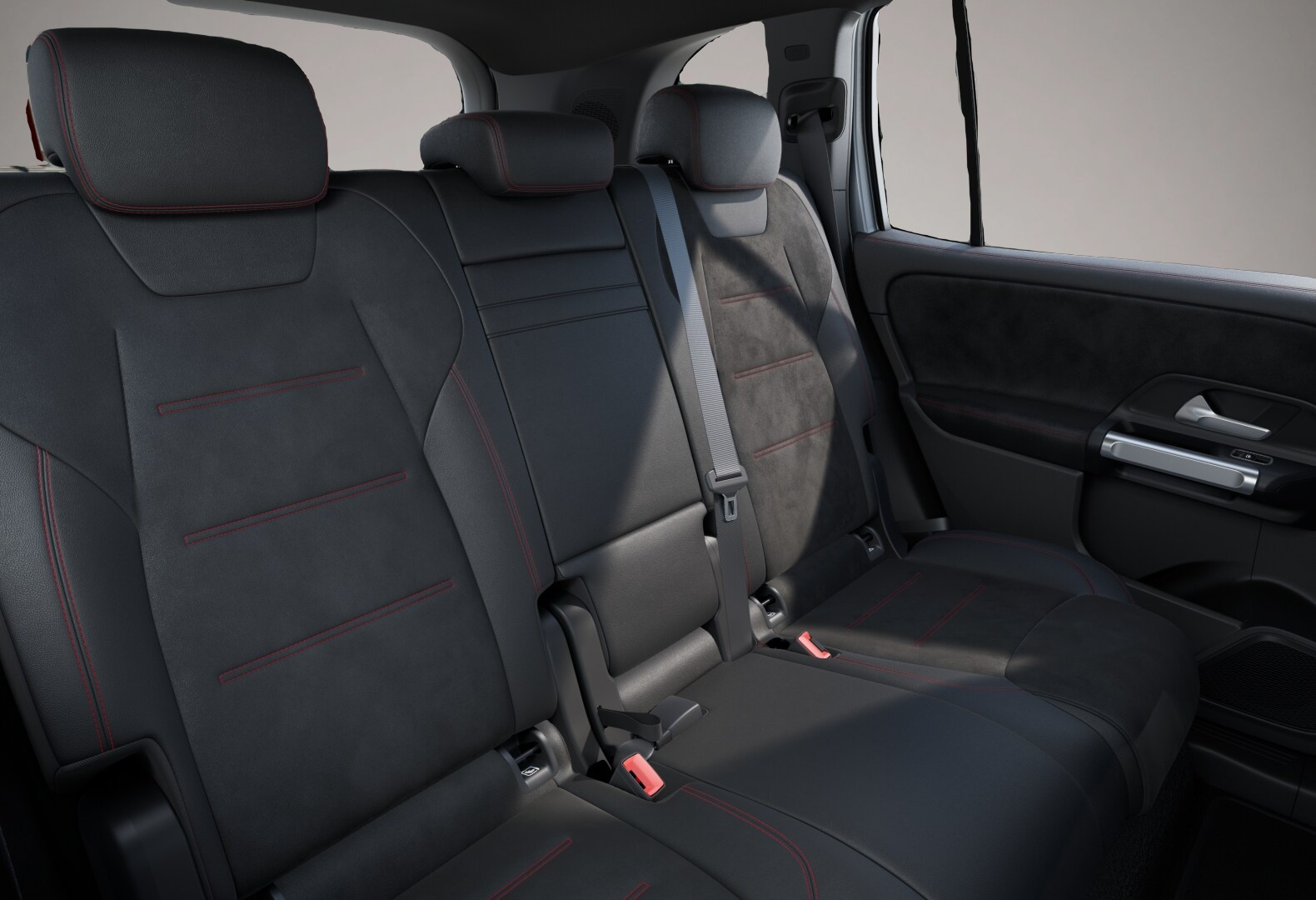 Bild 7 Mercedes-Benz EQB 250