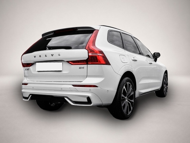 Bild 2 Volvo XC60 Ultimate Dark 2WD B4 Diesel EU6d HUD AD dig