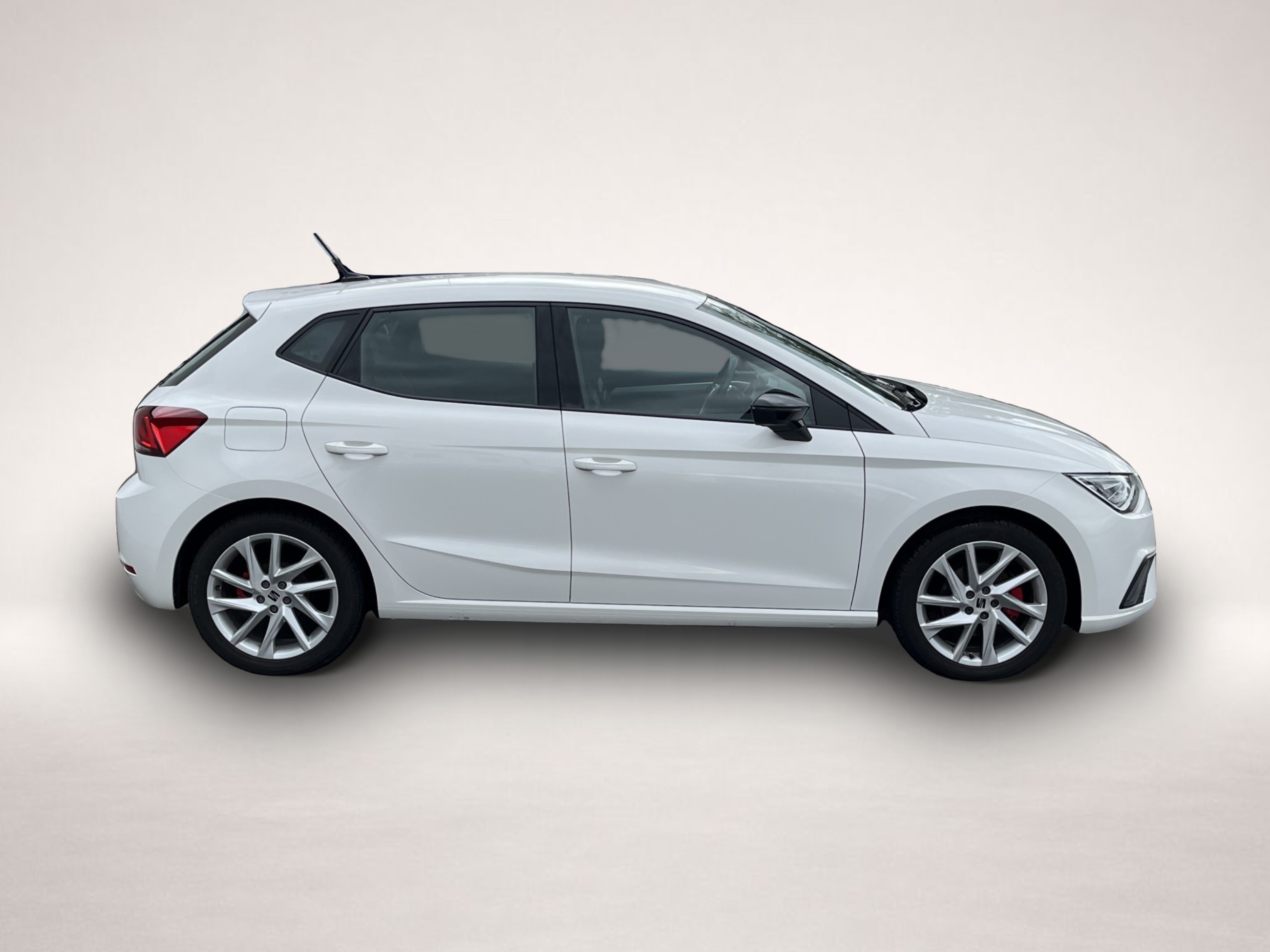 Bild 5 Seat Ibiza 1.0 TSI FR 100¤ m.20% Anz. Navi SHZ LED DA