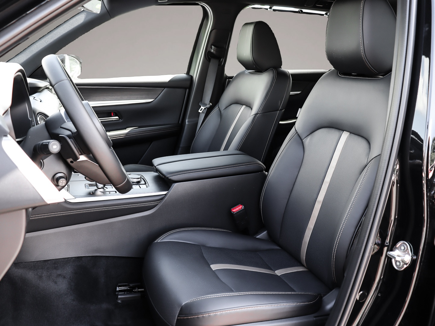 Bild 6 Mazda CX-80 Homura AWD Panoramadach 3.3 e-SKYACTIV-D 2