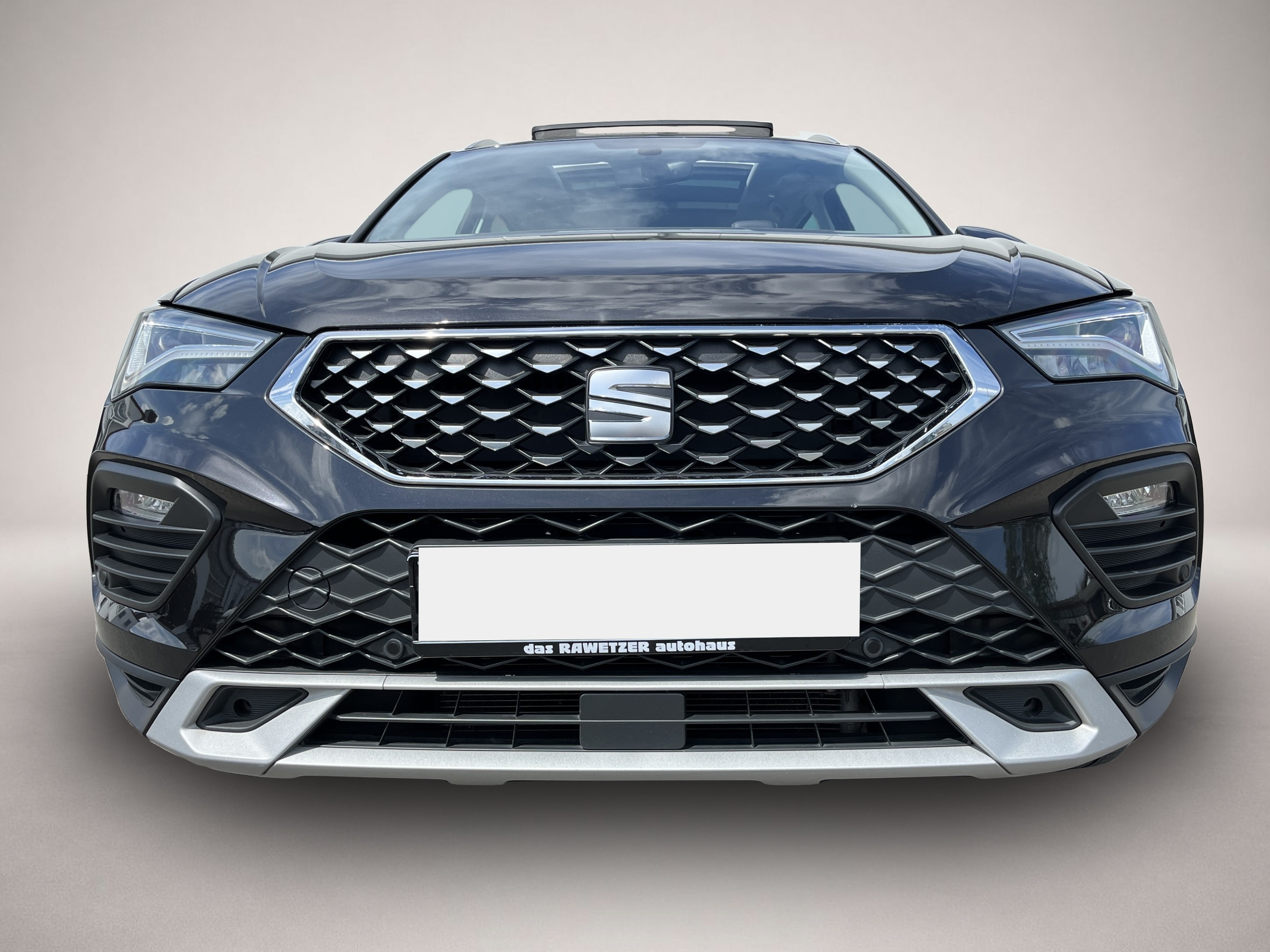 Fotografie des Seat Ateca 2.0 TDI XPERIENCE 18Zoll PANO RFK Virt.Coc