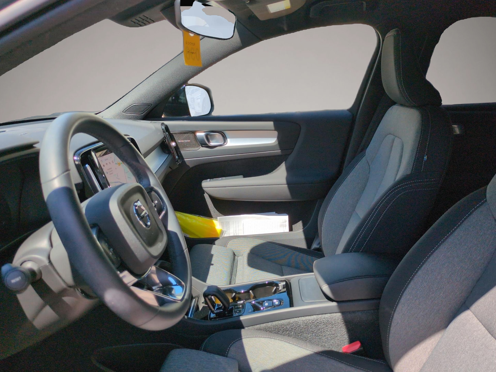 Bild 7 Volvo XC40 XC 40 Plus Dark 2WD