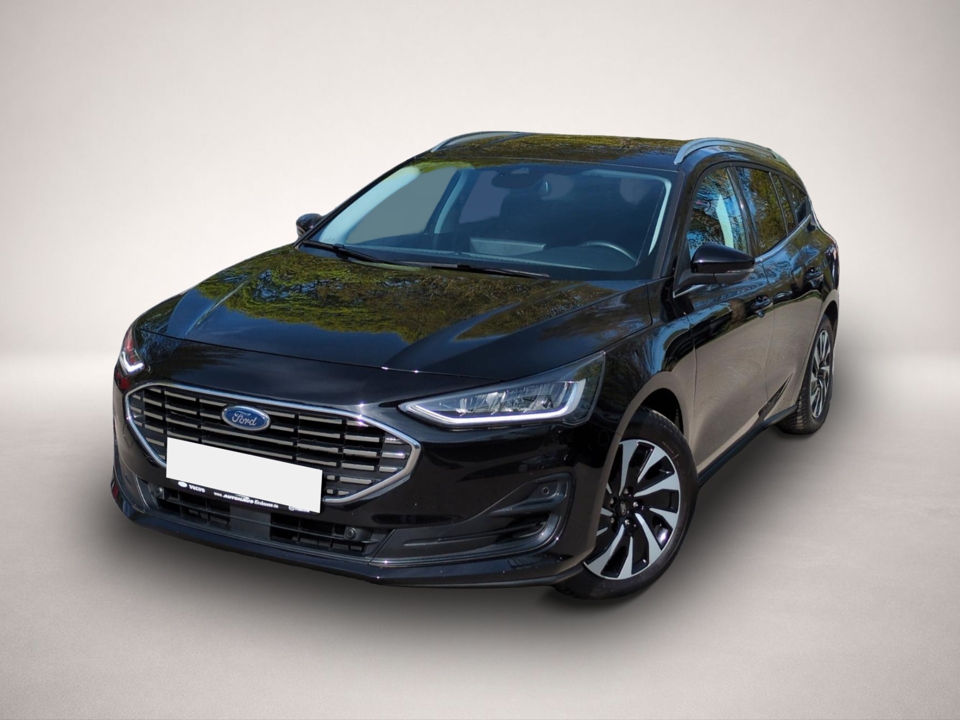 Fotografie Ford Focus Turnier 1.0 EcoBoost Titanium Bluetooth Na