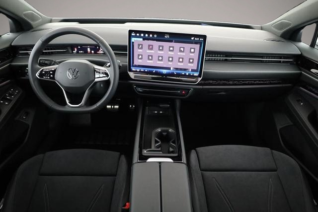 Bild 3 Volkswagen ID.7 Pro 210 kW ID.7 Pro Black, HuD, IQ.Light, IQ.Dr.