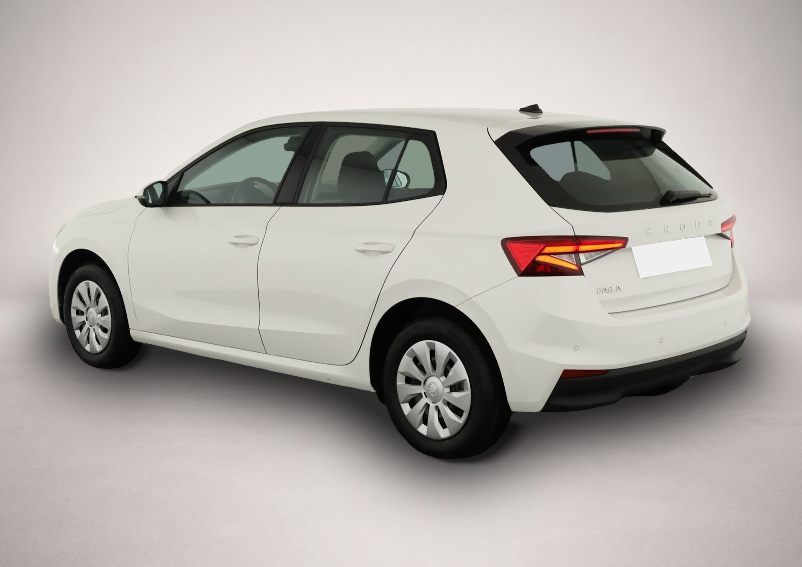 Bild 4 Skoda Fabia 1.0 TSI Selection, Ladeboden, Park, Winter