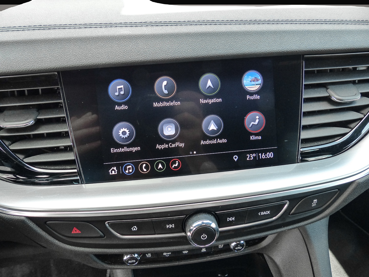 Fotografie 5 des Opel Insignia B Grand Sport GSi 4x4 El. Fondsitzverst