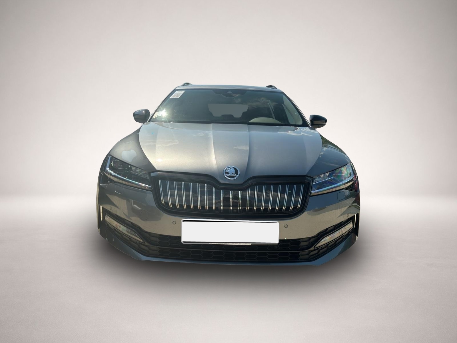 Bild 2 Skoda Superb Combi 1.4 eHybrid DSG Sportline STANDH AH