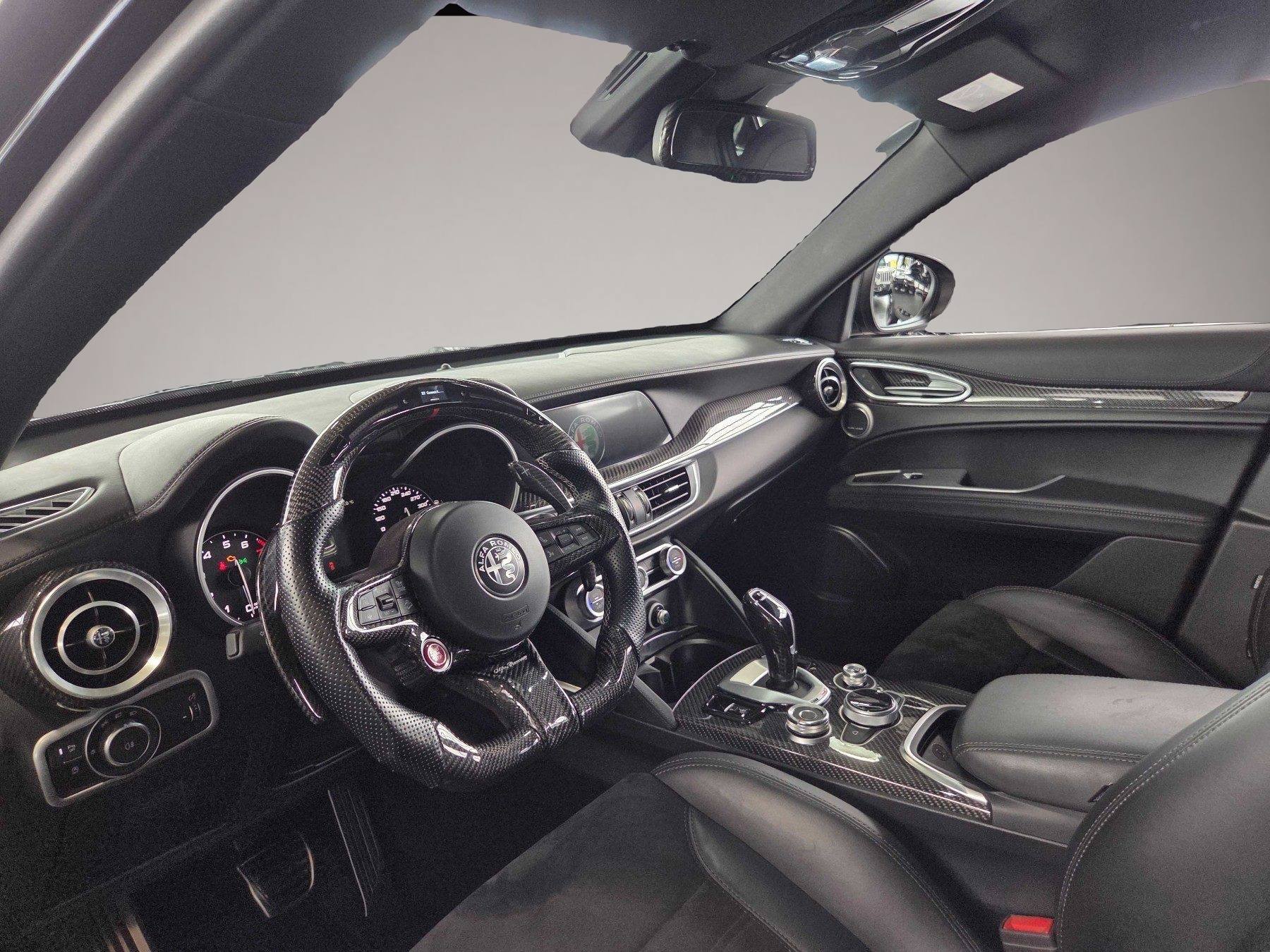 Bild 5 Alfa Romeo Stelvio QUADRIFOGLIO 2.9 AT8-Q4 #NAVI XENON DAB+