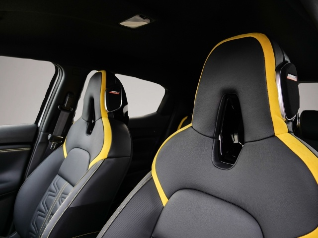 Bild 5 Nissan Juke N-Sport 1.6 Hybrid 143PS 4AMT ProPILOT BOSE