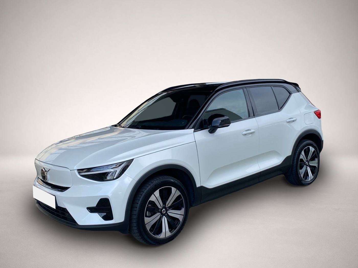 Bild 1 Volvo XC40 P8 Plus Recharge Pure Electric ACC*AHK*LED*