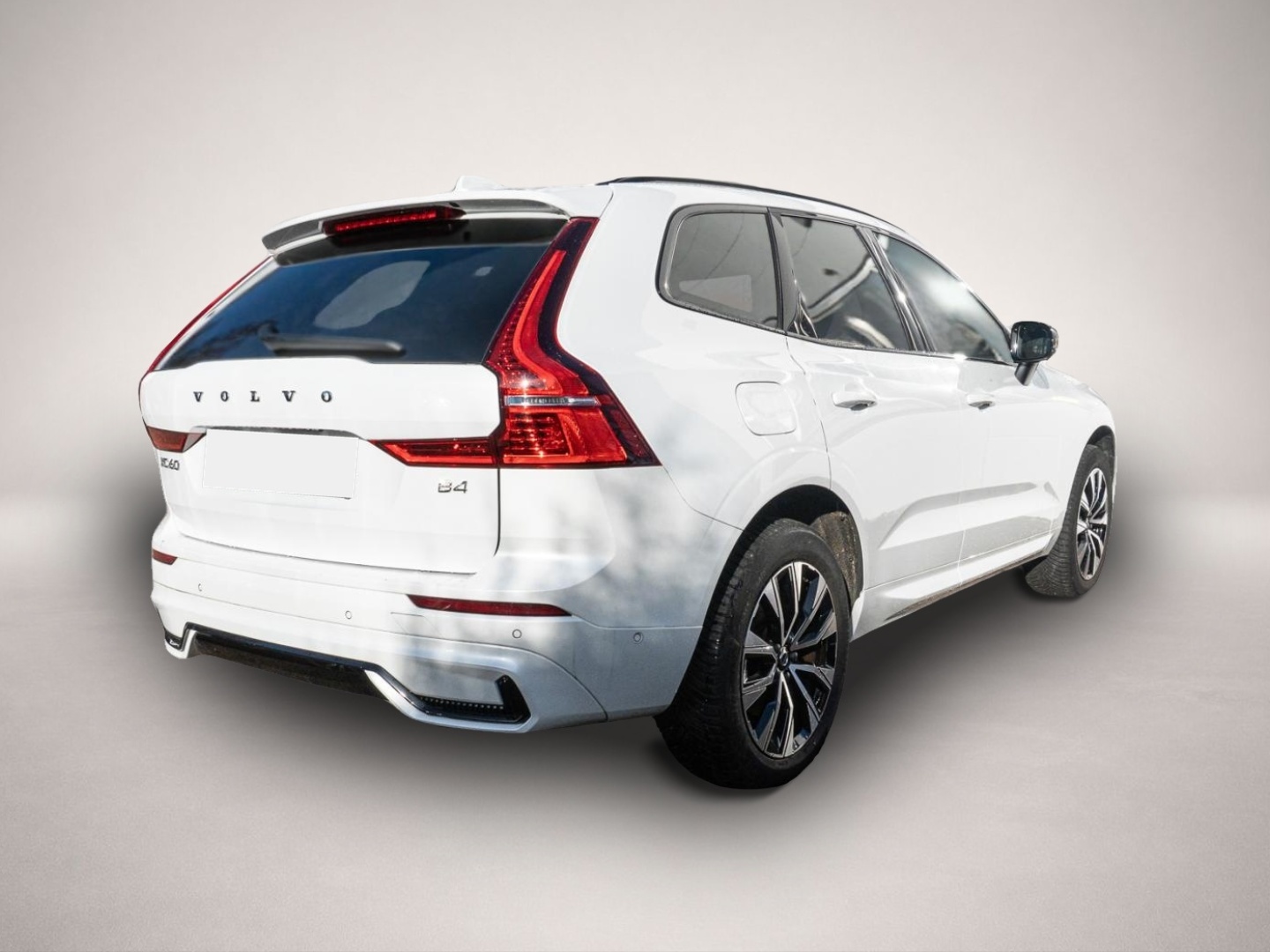 Bild 2 Volvo XC60 Plus Dark 2WD Leder Digitales Cockpit Memor