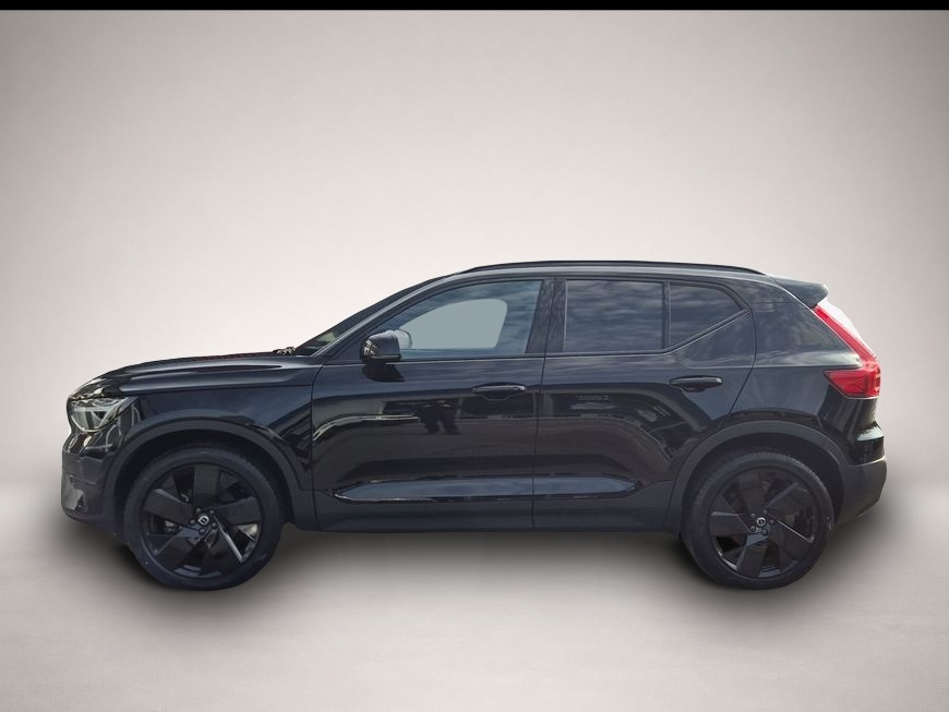 Bild 2 Volvo XC40 B3 B DKG Plus Black Edition STDHZ*360°VIEW
