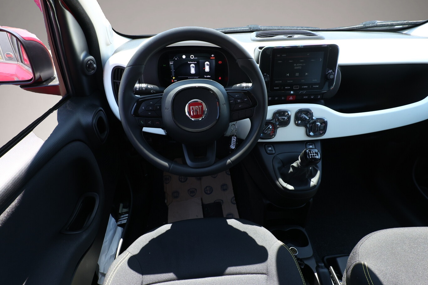 Bild 6 Fiat Panda Cross 5S PDC CarP/AndroidA PrivG 15Z NSW