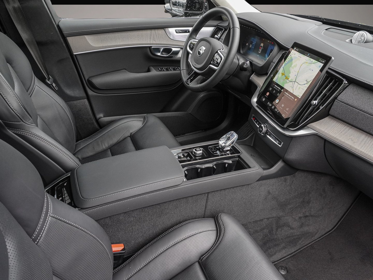 Bild 6 Volvo XC90 B5 AWD Ultra Bright Pano 360Grad