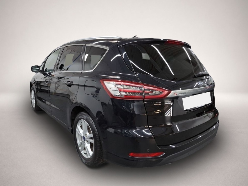 Bild 3 Ford S-Max 2.5 FHEV TITANIUM AHK NAVI RFK ACC SHZ LED