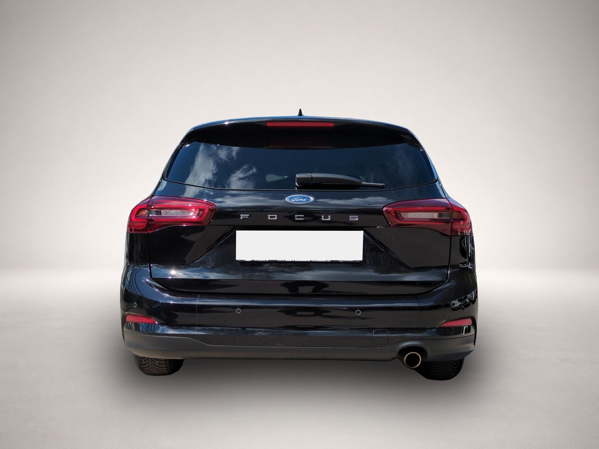 Fotografie 7 des Ford Focus Turnier 1.0 EcoBoost Titanium Bluetooth Na