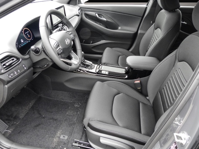 Bild 5 Hyundai i30 Advantage Navi Digitales Cockpit LED Apple C