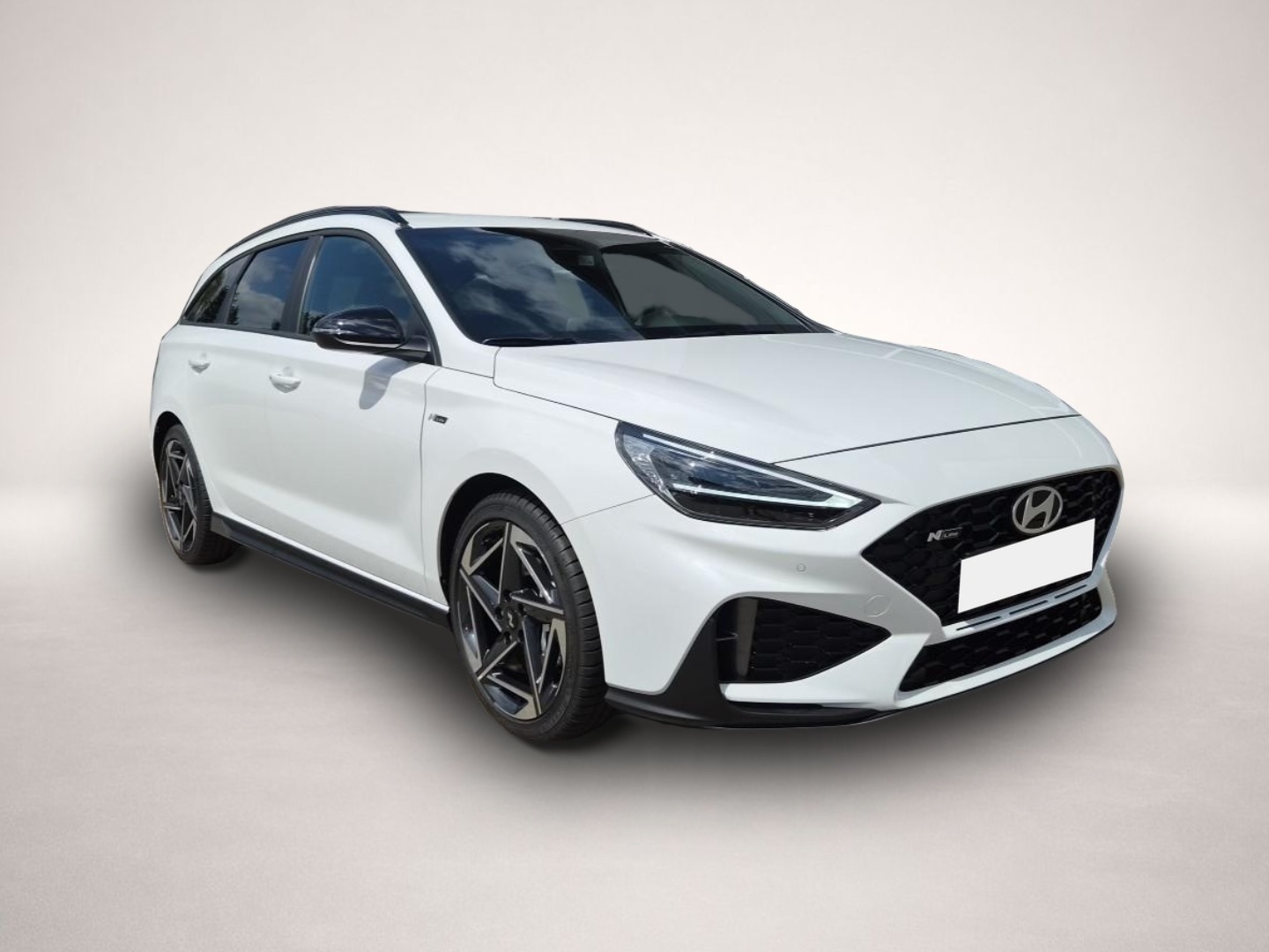 Bild 7 Hyundai i30 Kombi 1.6 T-GDI 150PS Automatik N-Line Sitz