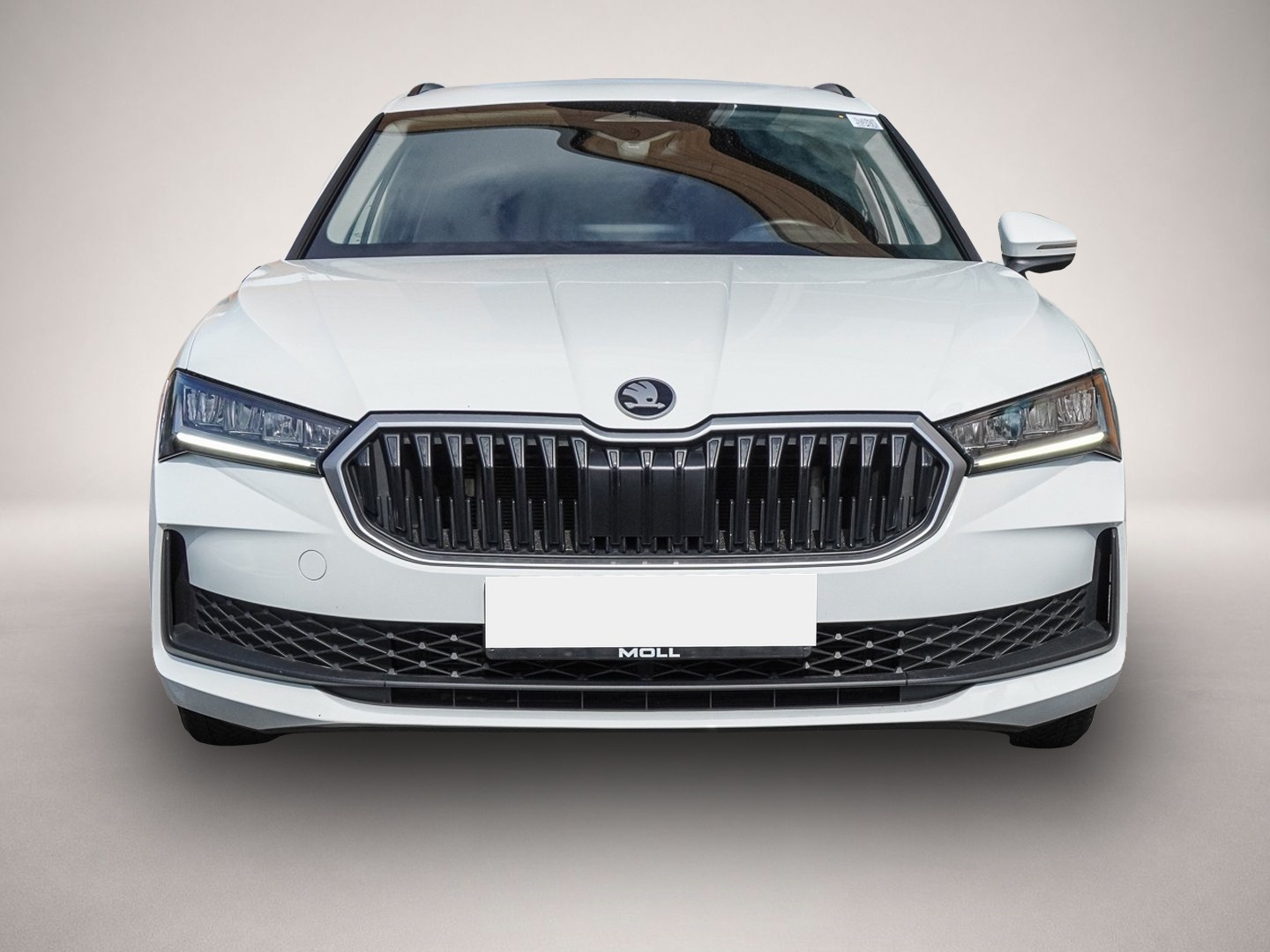 Fotografie 2 des Skoda Superb Combi 2.0 TDI DSG Essence