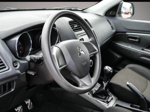 Bild 3 Mitsubishi ASX 2WD Notbremsass. Berganfahrass. Kollisionswa