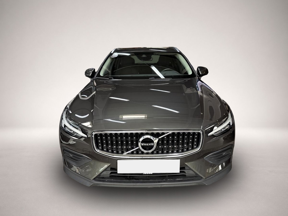 Fotografie 2 des Volvo V60 Cross Country B5 AWD LED Pano AHK