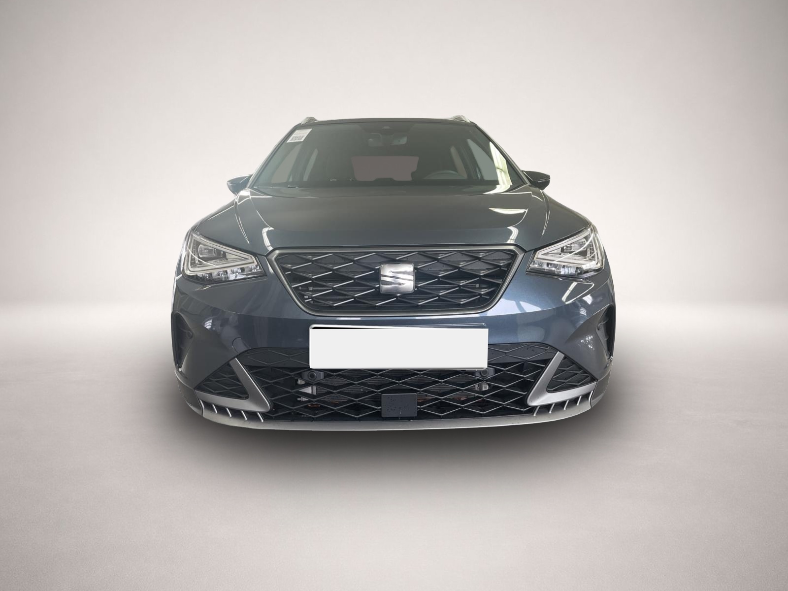 Fotografie 2 des Seat Arona 1.0 TSI AB197EUR FR NAVI REAR VIEW SHZ