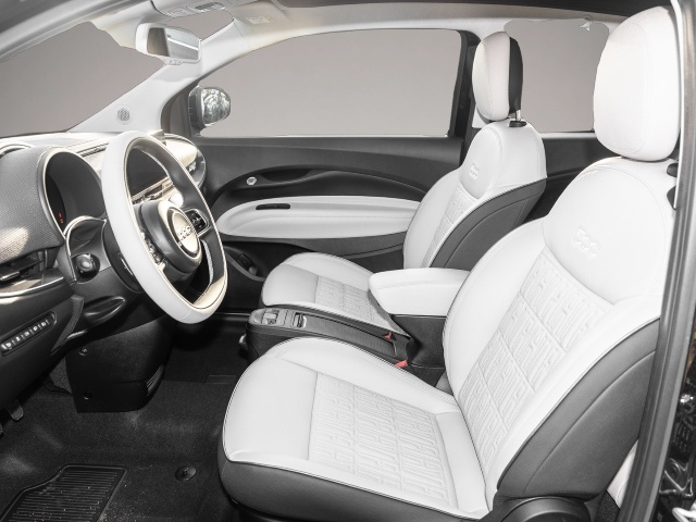Bild 4 Fiat 500e La Prima Cabrio Navi Memory LED Apple CarPl