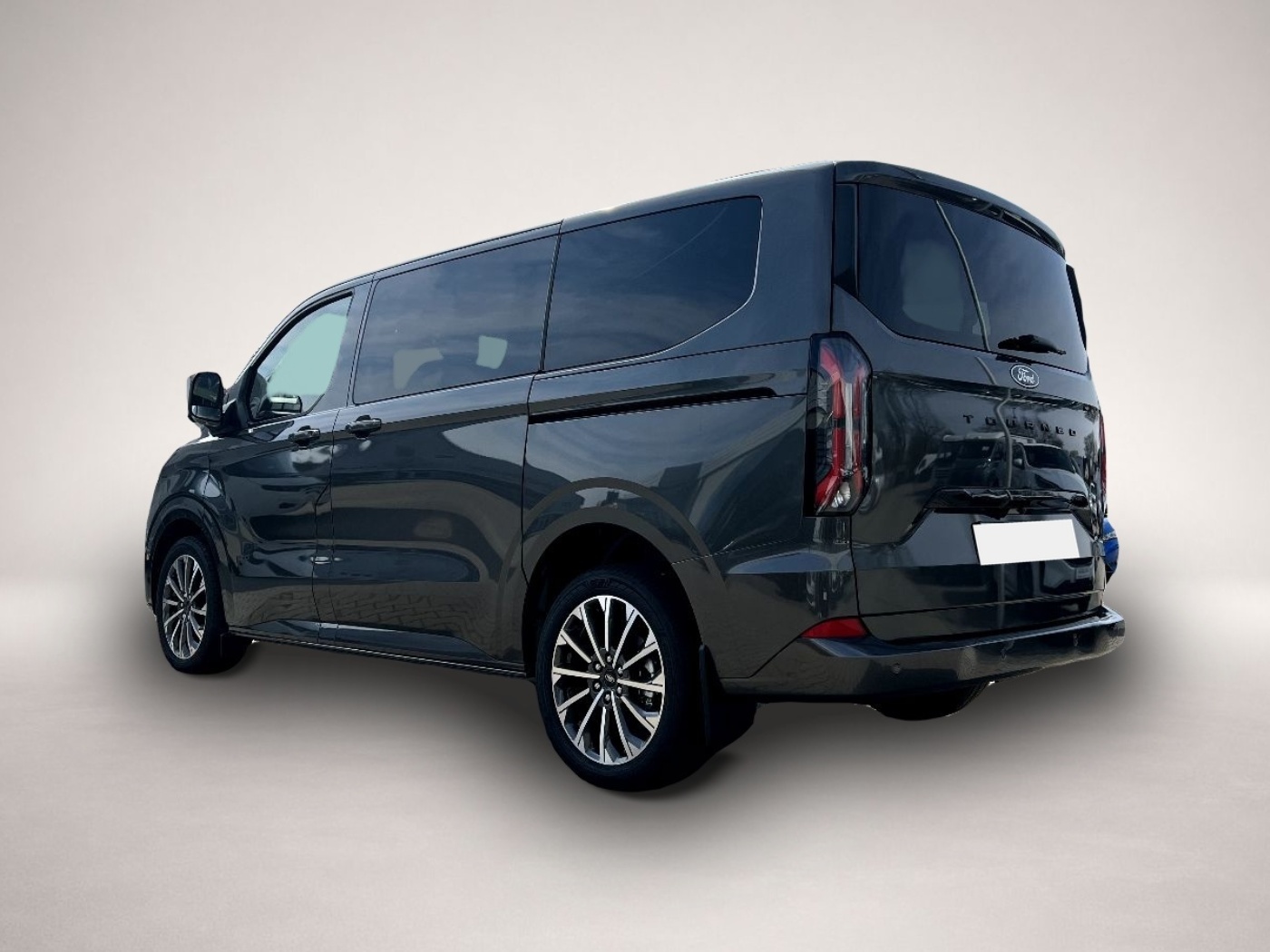 Fotografie 2 des Ford Tourneo Custom L1 2.0 EcoBlue 320 Titanium X